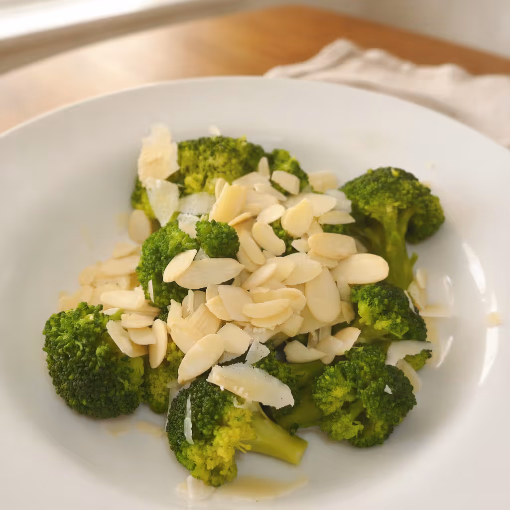 Brocoli en accompagnement ou en plat complet, prêt à servir